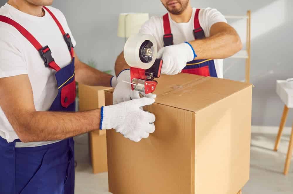 How to Sue a Moving Company for Property Damage in Florida