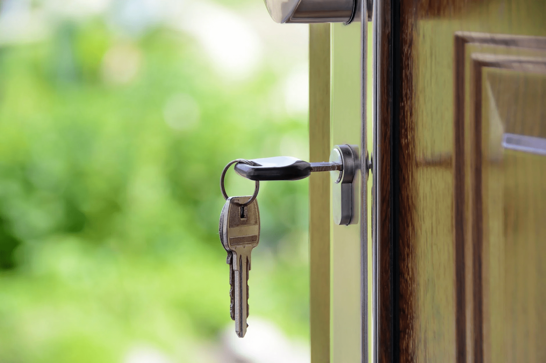 can my florida landlord raise my rent