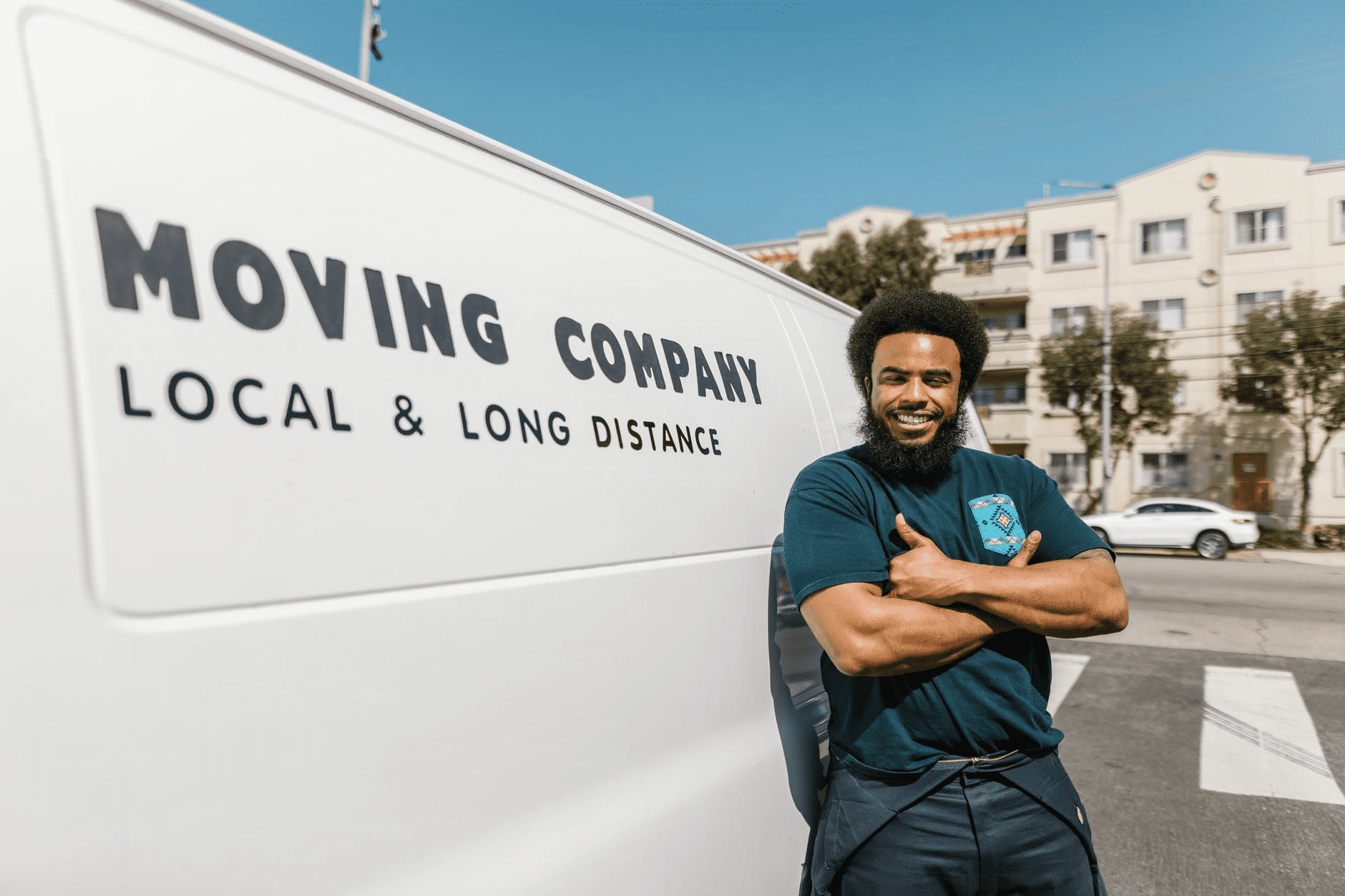 How to Deal with Neighbors That Complain About Everything - Long Distance Moving Experts